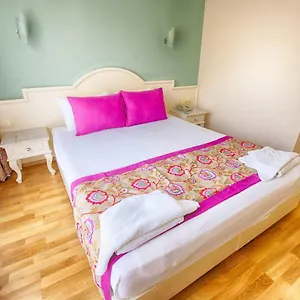 S3 Orange 3* Ölüdeniz
